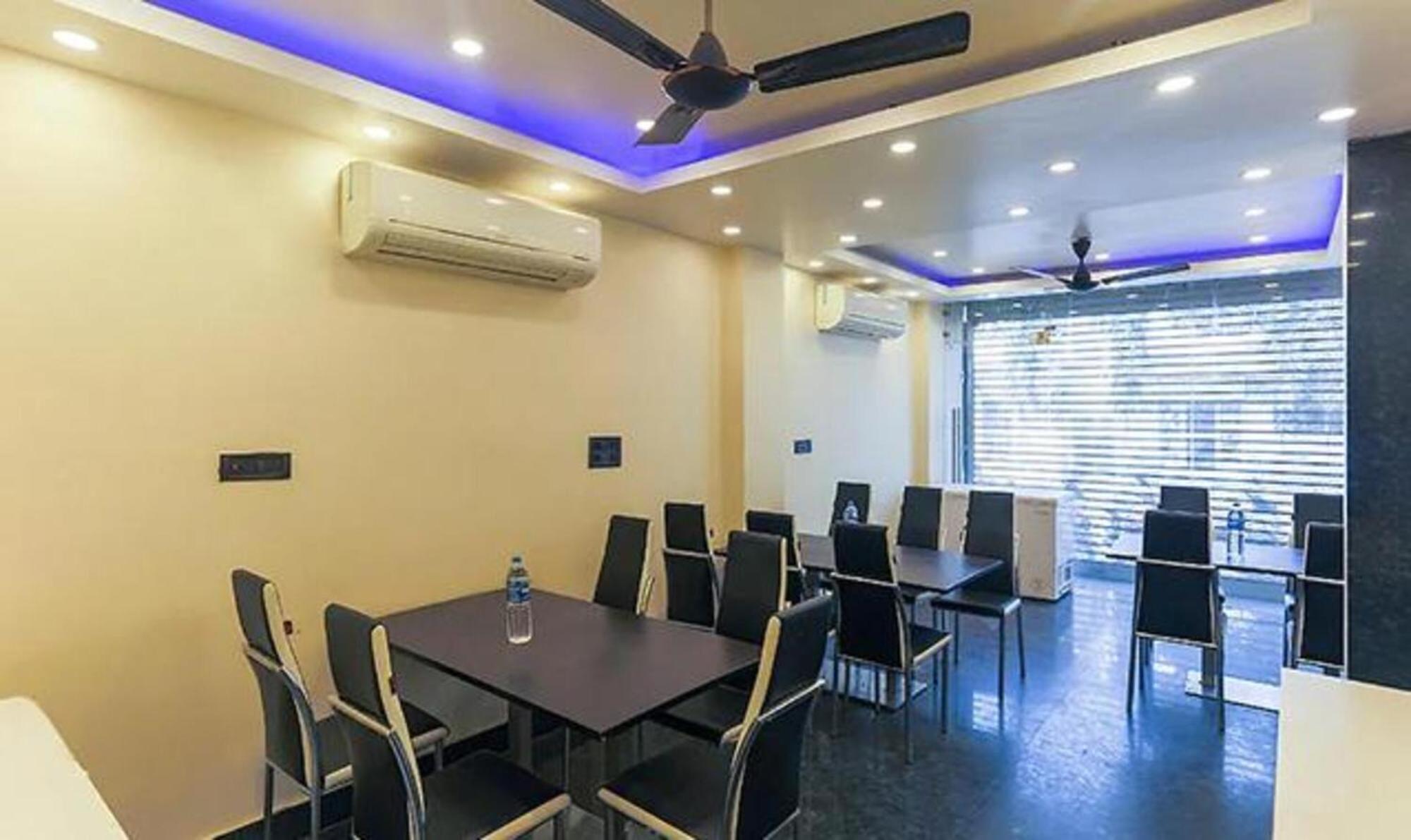 Fabhotel Aspiring Inn Jādabpur Exterior foto