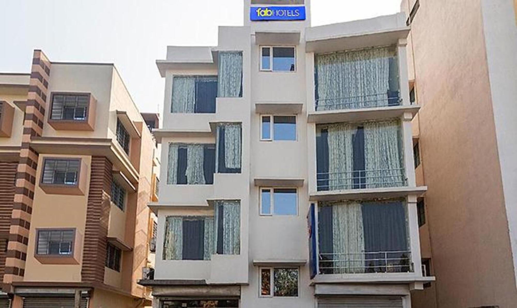 Fabhotel Aspiring Inn Jādabpur Exterior foto
